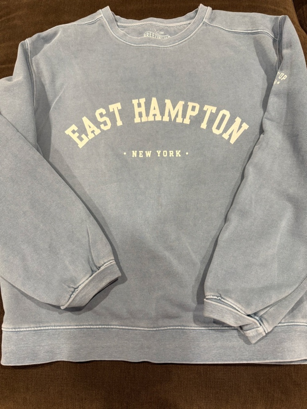 East Hampton New York Crewneck Sweatshirt - Light Blue